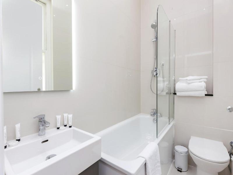 Chilworth Court image