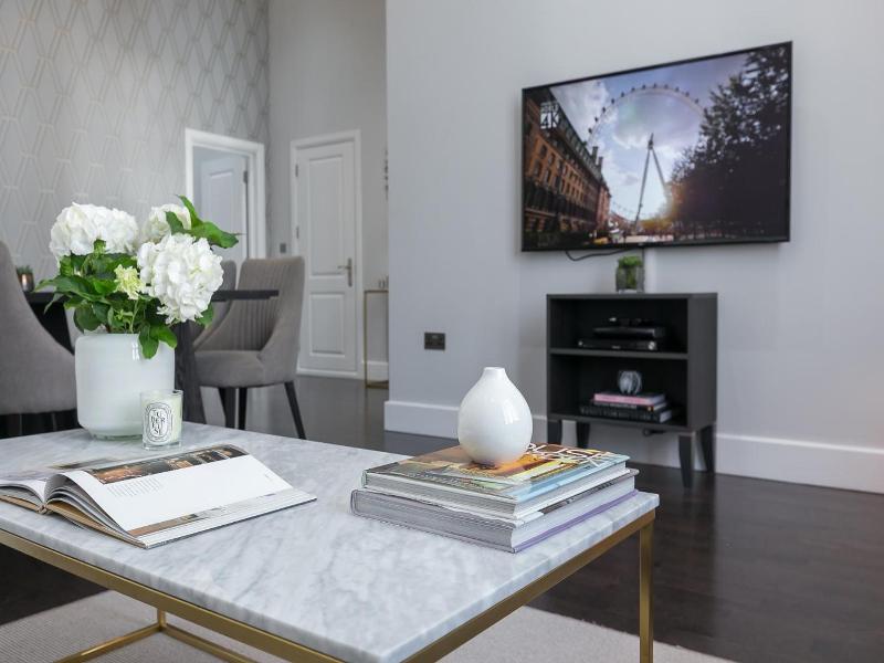 Chilworth Court image