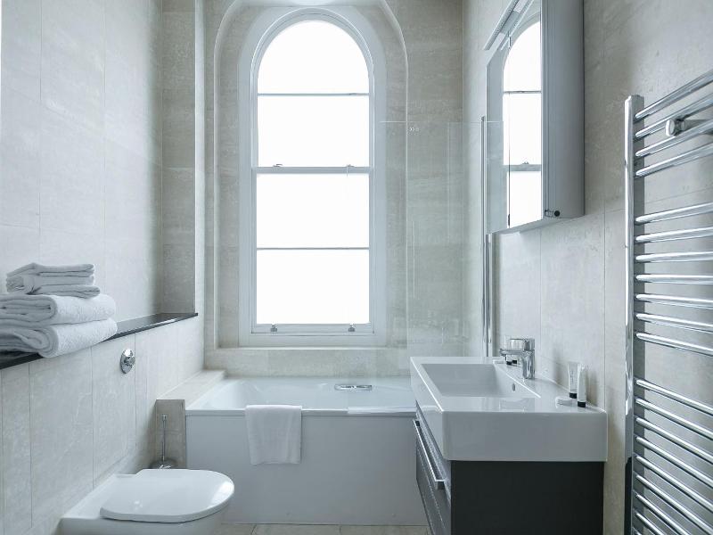Chilworth Court image