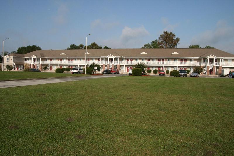 Affordable Suites Lexington image