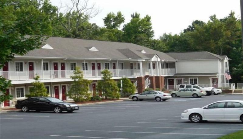 Affordable Suites Lexington image
