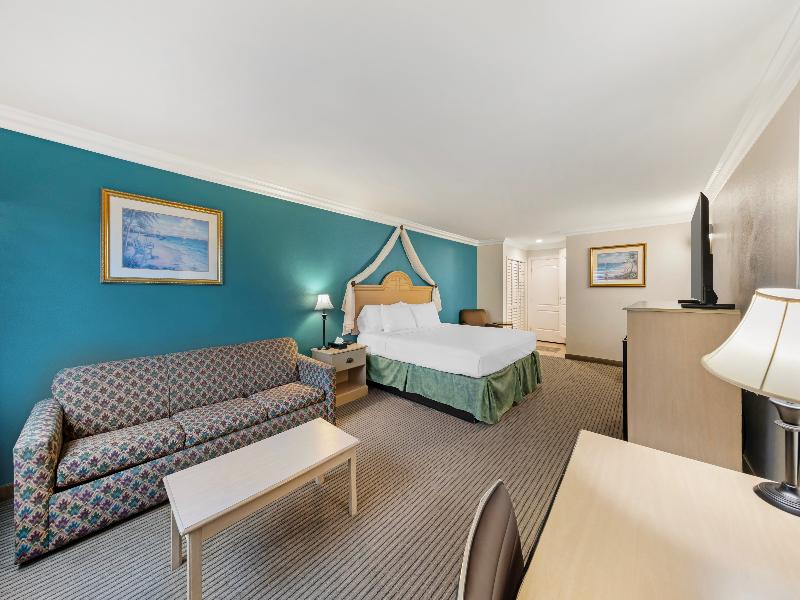 Bw Harbour Inn & Suites Huntington - Sunset Beach image