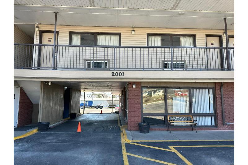 Stay Inn by OYO Near I 80 Lincoln West image