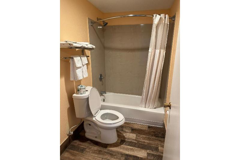 Stay Inn by OYO Near I 80 Lincoln West image