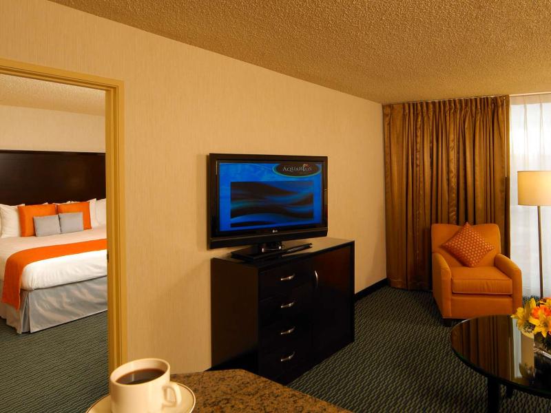 Aquarius Casino Resort, BW Premier Collection photo 17