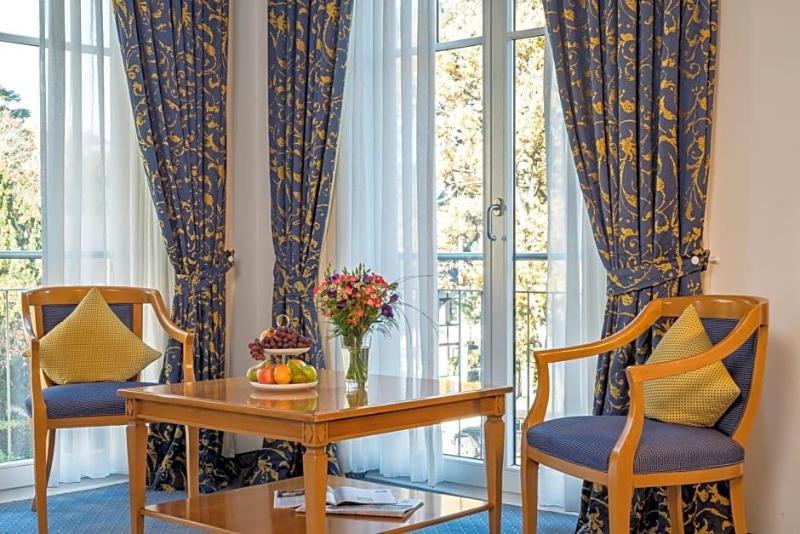 Carstens Landhaus image