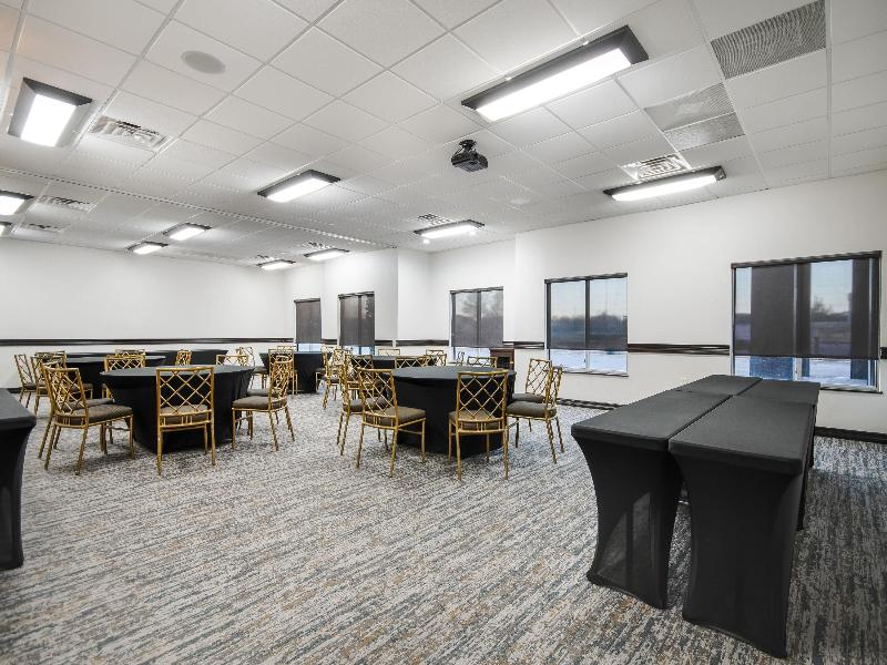 Hawthorn Suites By Wyndham Lubbock image