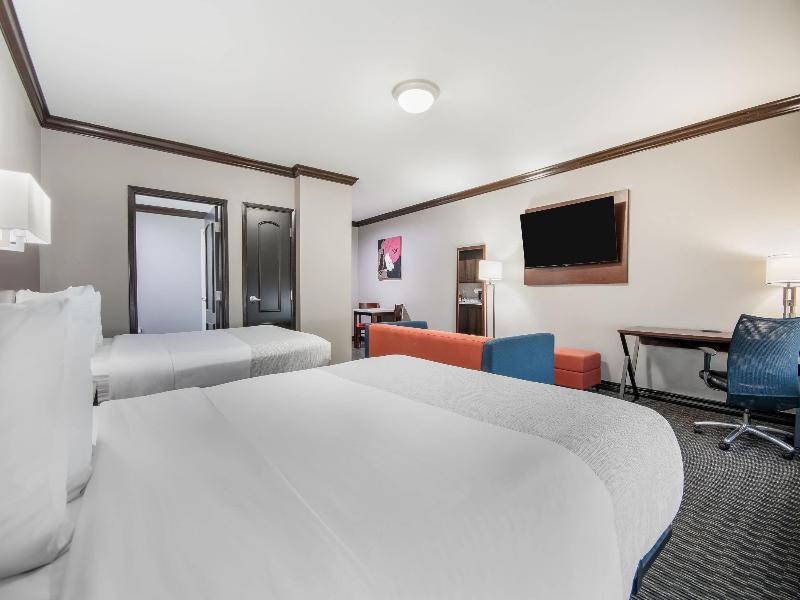 Hawthorn Suites By Wyndham Lubbock image