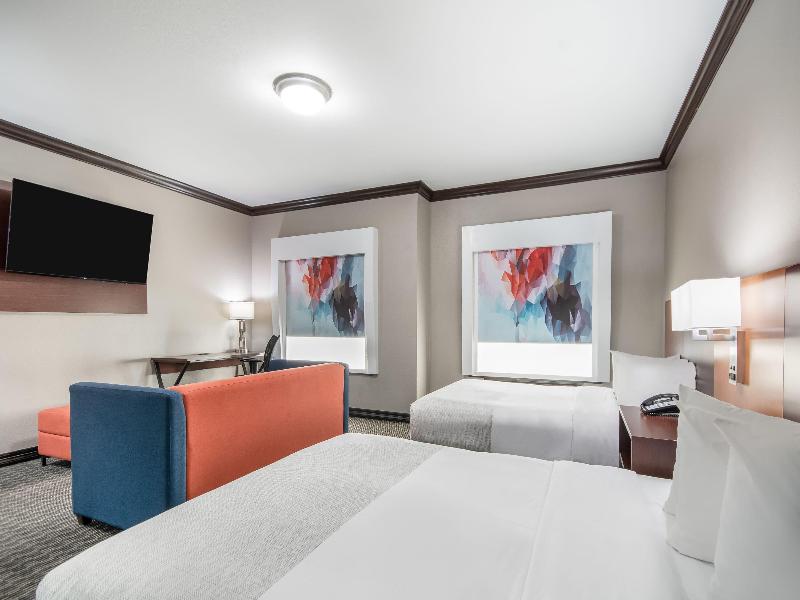 Hawthorn Suites By Wyndham Lubbock image