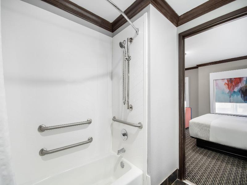Hawthorn Suites By Wyndham Lubbock image