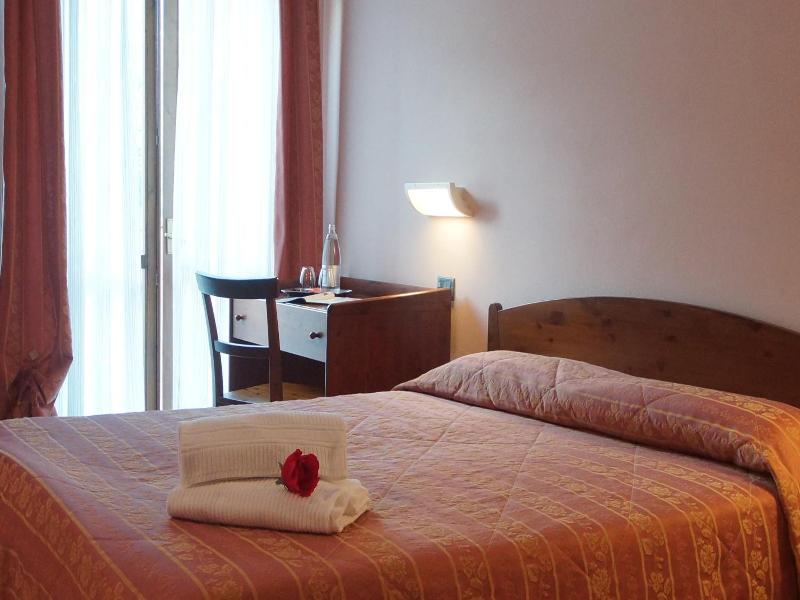 Hotel Garni Al Poggio image