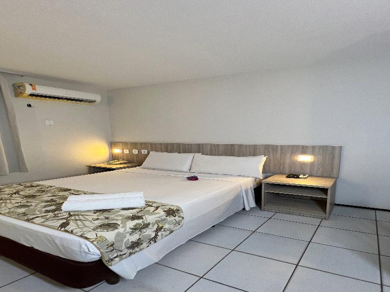 Abbeville Hotel image