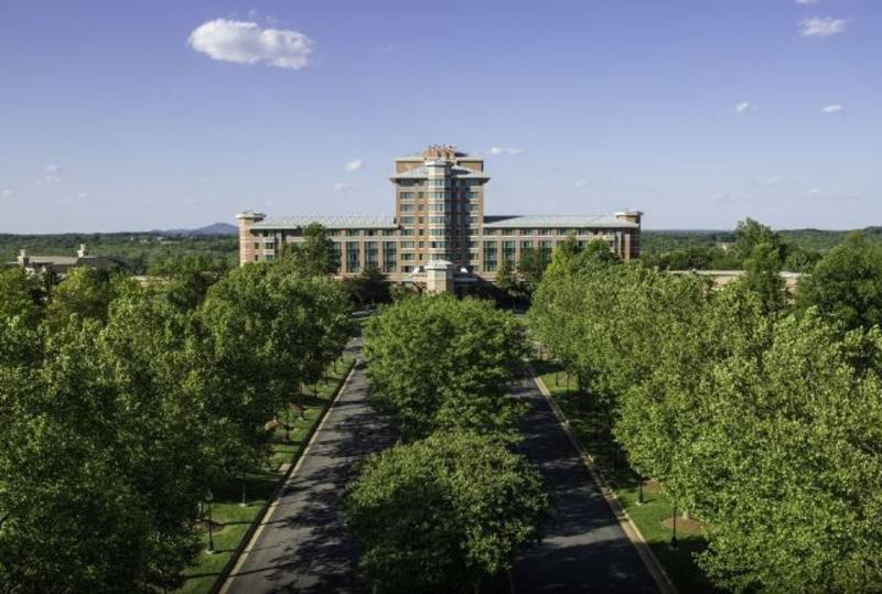 Lansdowne Resort image