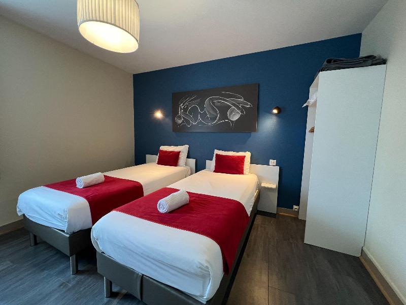 Brit Hotel Du Parc Niort image
