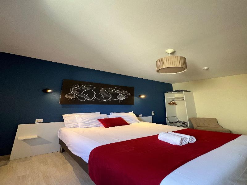 Brit Hotel Du Parc Niort image
