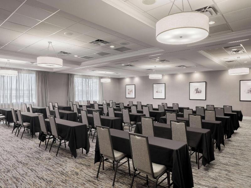 Sheraton Louisville Riverside image