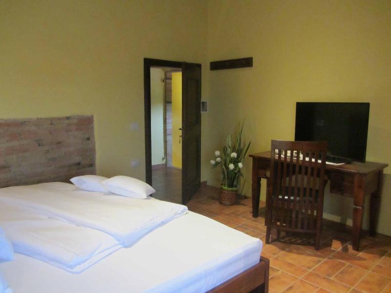 Tenuta di Seripa image