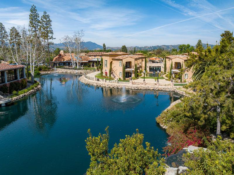 Westlake Village Inn image