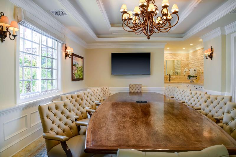 Westlake Village Inn image