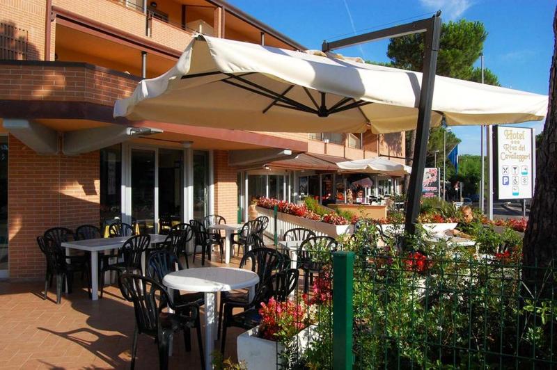 Riva dei Cavalleggeri image