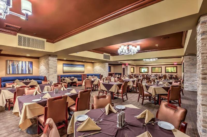 Edgewater Casino Resort image 1
