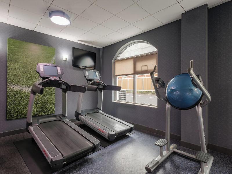 Four Points by Sheraton Louisville Airport image