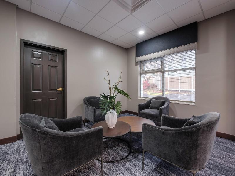 Four Points by Sheraton Louisville Airport image