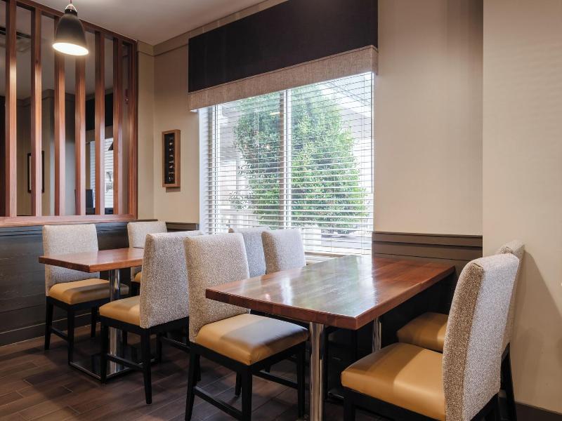 Four Points by Sheraton Louisville Airport image