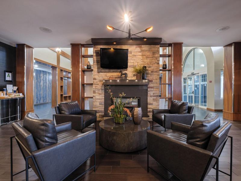 Four Points by Sheraton Louisville Airport image