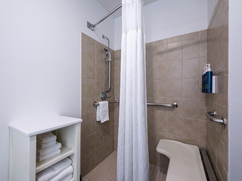 Four Points by Sheraton Louisville Airport image