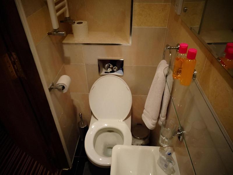 Aron Guest House image
