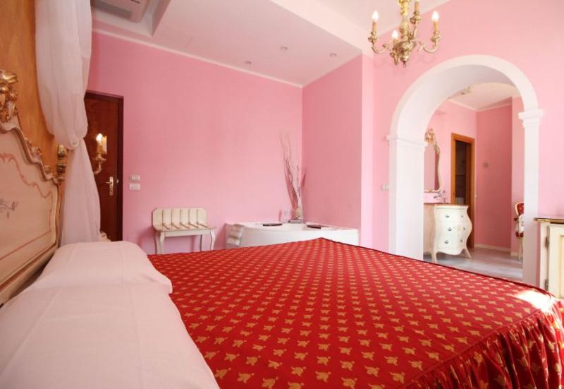 Garda Sol SPA Hotel & Appartamenti image