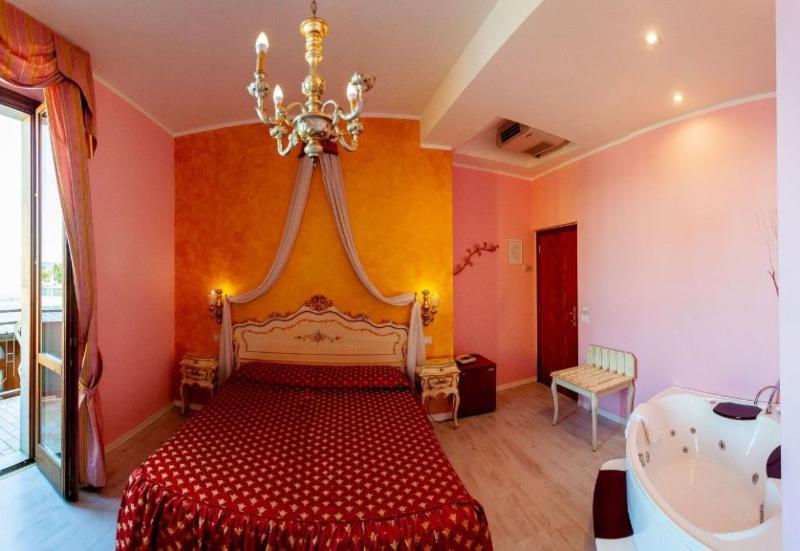Garda Sol SPA Hotel & Appartamenti image