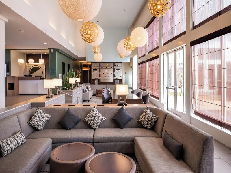 Element Lexington image