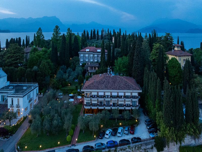 Hotel Désirée by Double Hospitality image