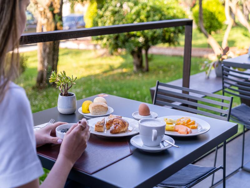 Hotel Désirée by Double Hospitality image