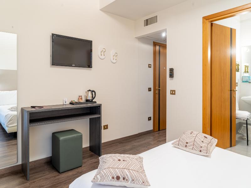 Hotel Désirée by Double Hospitality image