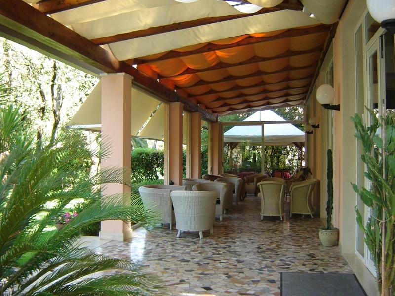 Mediterraneo — general view
