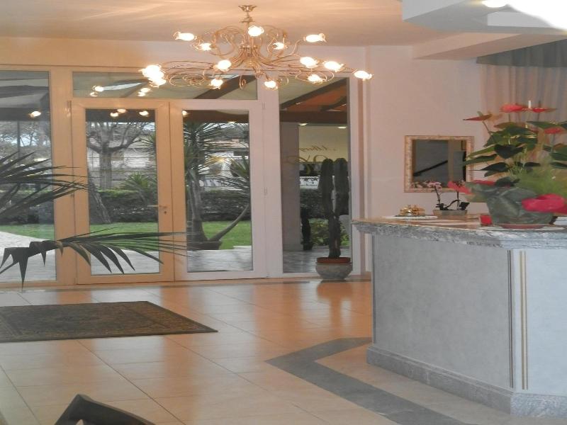 Mediterraneo — general view