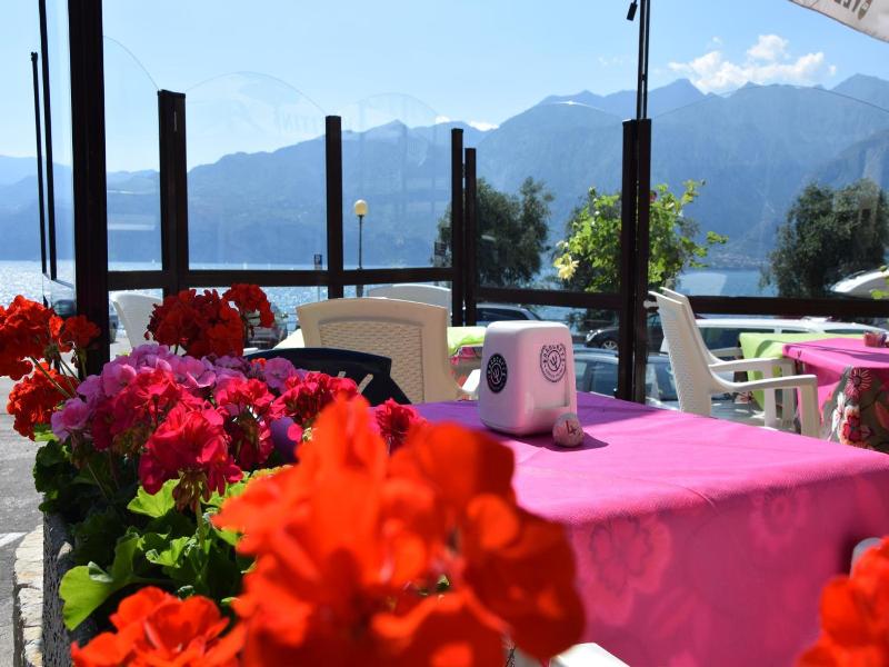 Hotel Vela Azzurra image