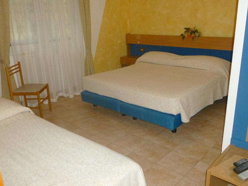 Hotel Vela Azzurra image