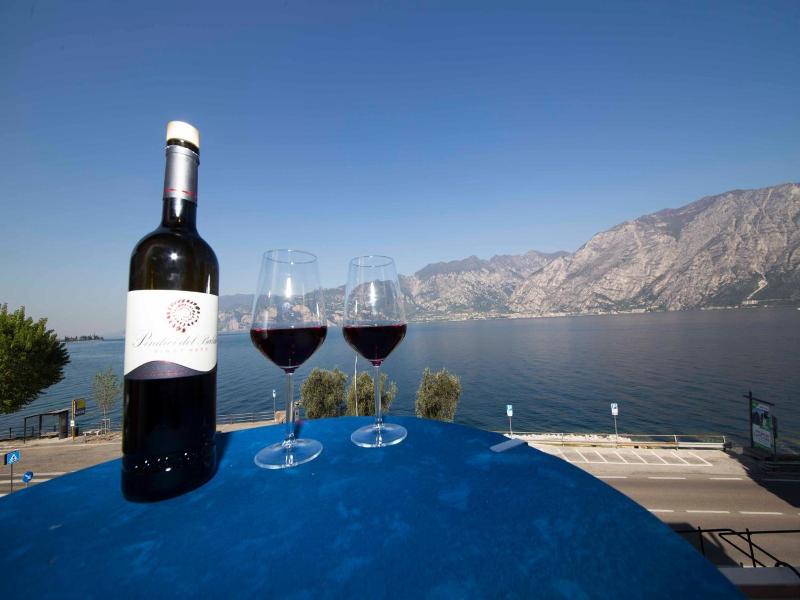 Hotel Vela Azzurra image
