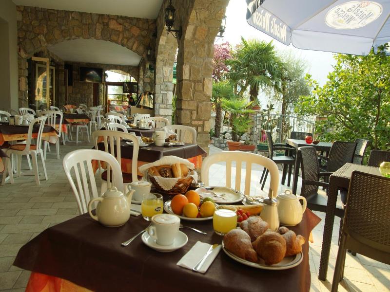 Augusta Garni image