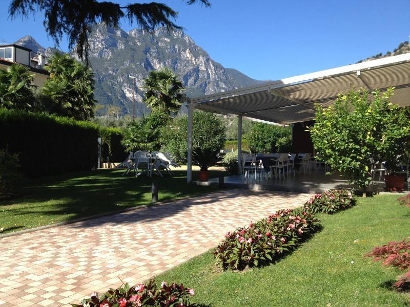 Villa Rosa image