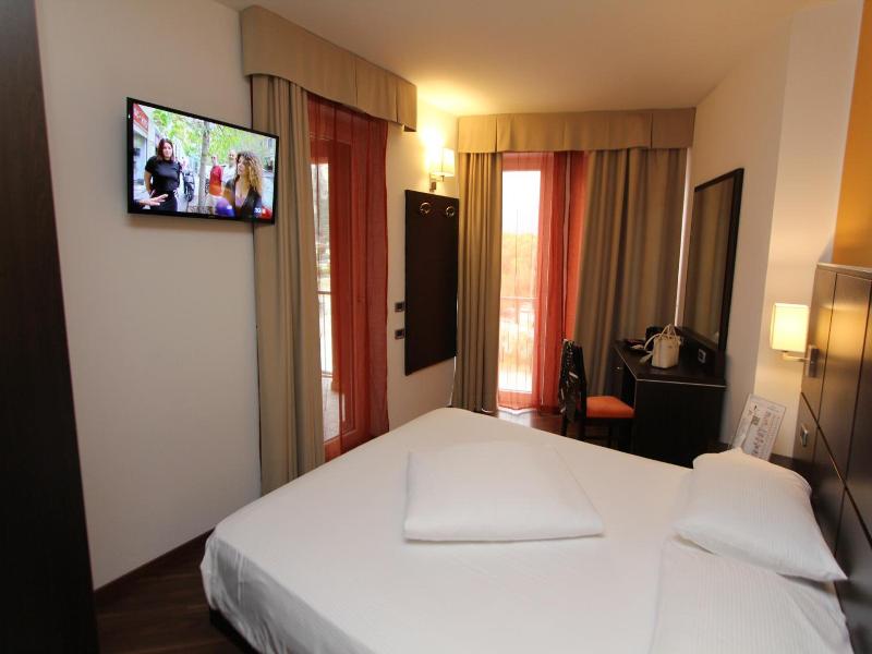 Villa Rosa image