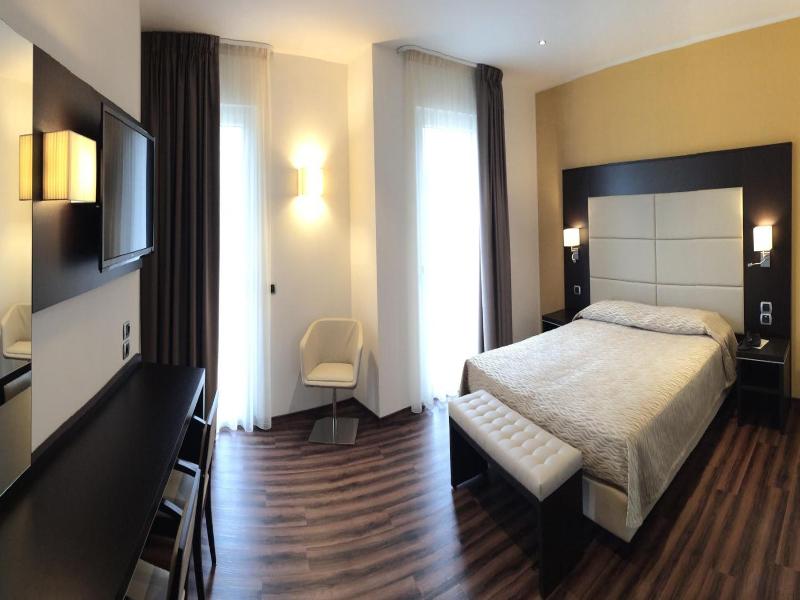 Villa Rosa image