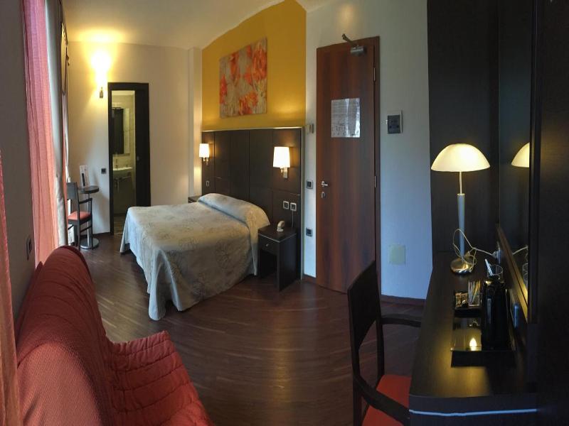 Villa Rosa image