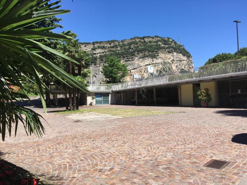 Villa Rosa image