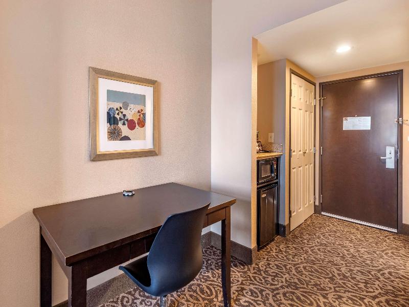 Best Western Plus Las Vegas South Henderson image