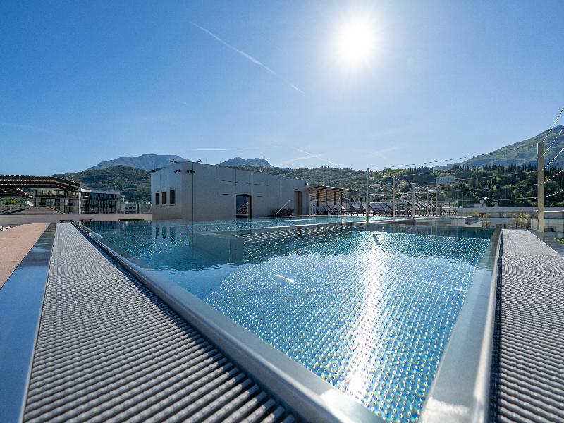 Ètra Suites & Apartments image